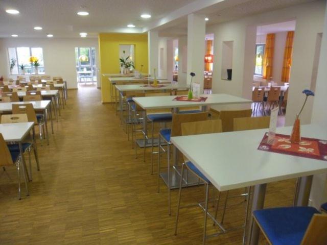Djh Jugendherberge Mannheim International Экстерьер фото